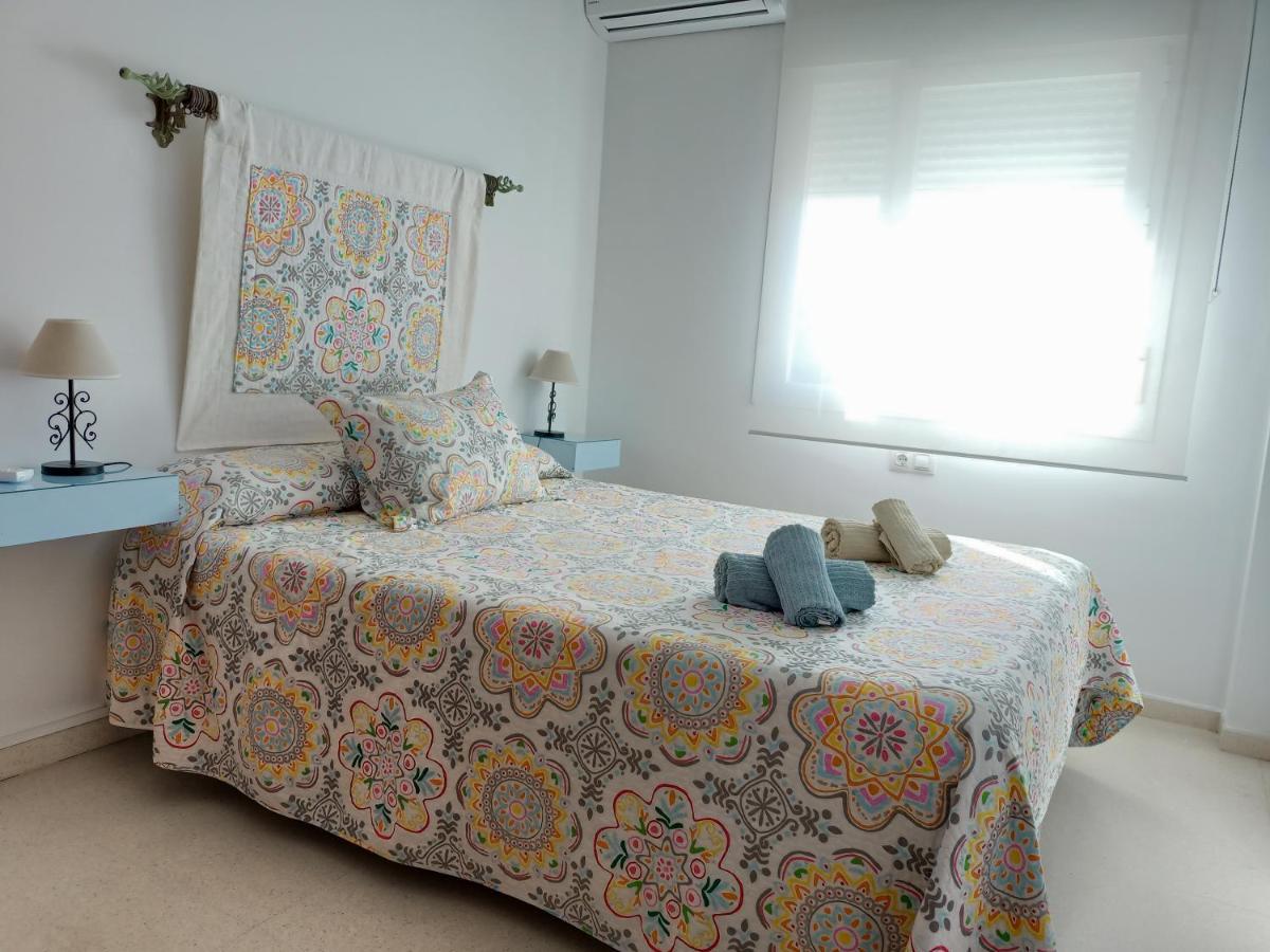 Apartamentos Coralba - Duplex Bahia De Cadiz سان فرناندو المظهر الخارجي الصورة