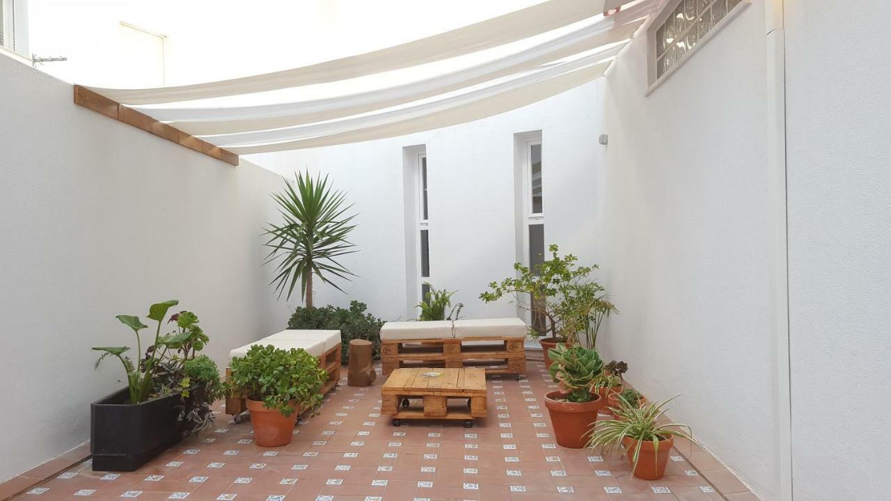 Apartamentos Coralba - Duplex Bahia De Cadiz سان فرناندو المظهر الخارجي الصورة