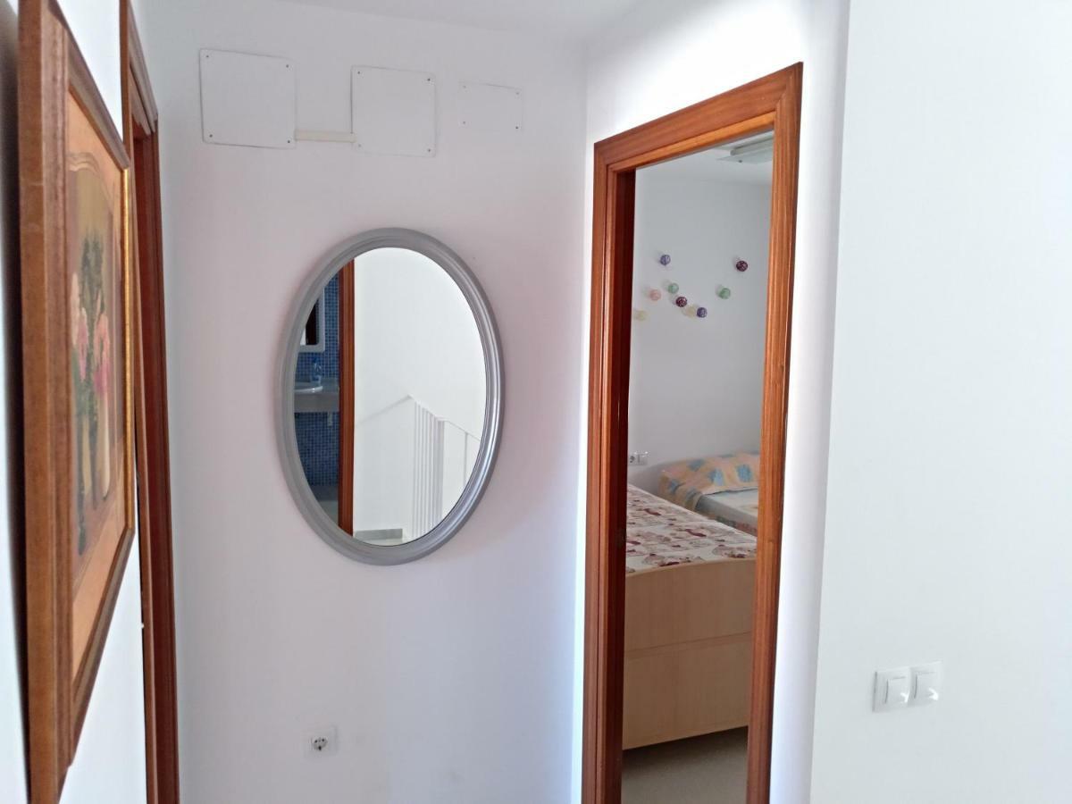 Apartamentos Coralba - Duplex Bahia De Cadiz سان فرناندو المظهر الخارجي الصورة